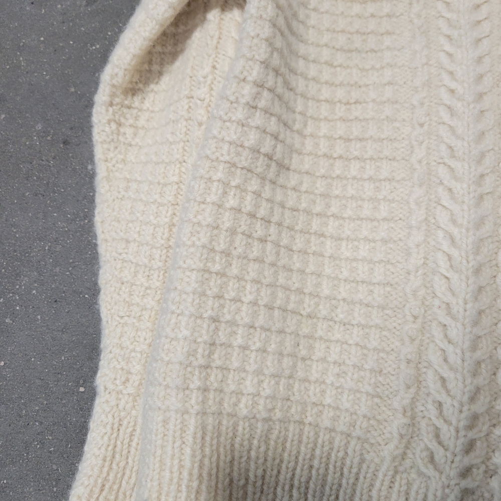 Vintage wool cableknit mens small women's medium sweater - Picture 12 of 12